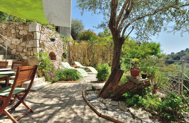 Apartamento de 4 habitaciones en la planta baja de la villa para 6-8 personas con todas las comodidades