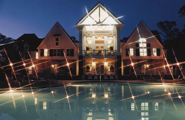 4 Tranquil 1BR Stay w/ Elegant Interior + Access to Colonial Williamsburg
