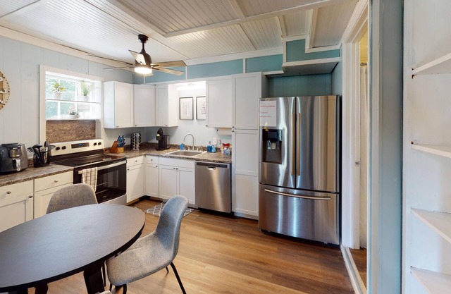 4297 Earney Rd, Unit 3, Woodstock