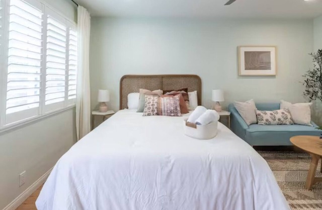 5-10 minute walk to the beach.