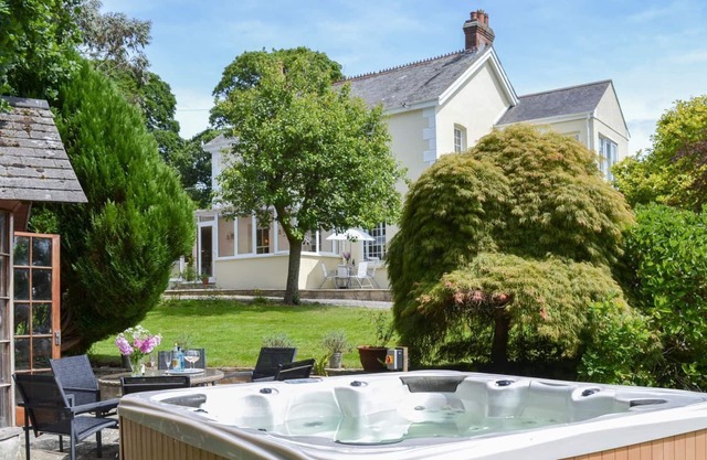 5 habitaciones alojamiento en Ugborough