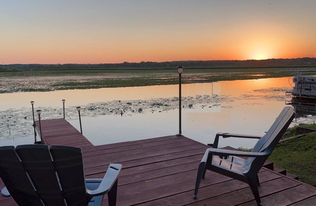 5 BR Lake home with lakeside cabin and amazing views. Year round lake activity