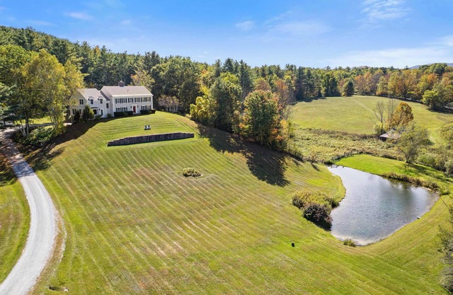5-BR Vermont Retreat w/ Hot Tub & Mountain Views