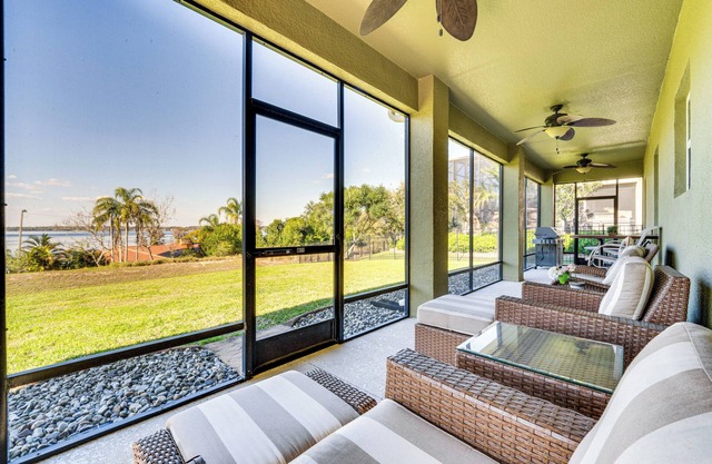 5 Mi to Dtwn Clermont: Family Home w/ Water Views!