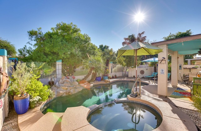5 Mi to State Farm Stadium: Home w/ Private Pool!