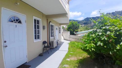 5 mins walk from Kingstown! - McKies Hill Suite #1 - Your Home Away from Home