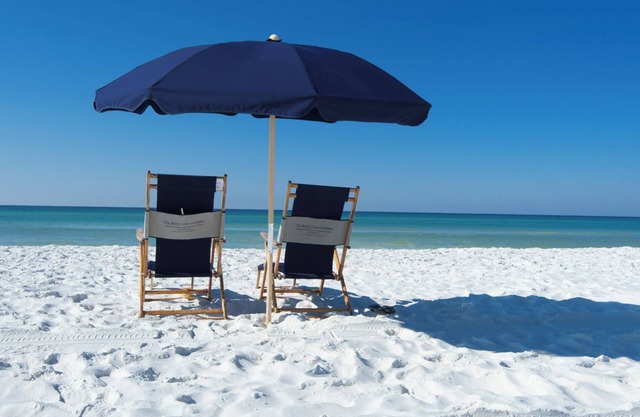 5 Minutes to Beach - Large Complex Pool