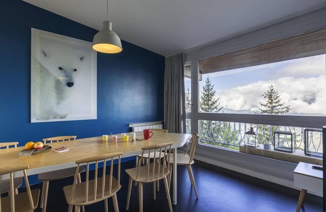 A 50m de las pistas de esquí, 8.o piso, balcón, chimenea o estufa a leña, tv, 54m², Les Arcs