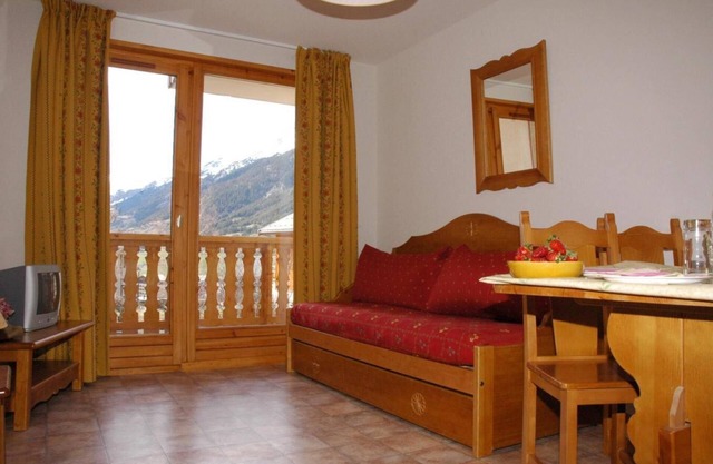 100m del centro estación, vista montaña, balcón, parking, tv, local para esquís, 35m², Val Cenis