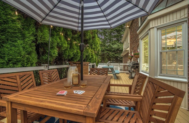 5BD Family Oasis, Pool, FirePit, Bball, PingPong