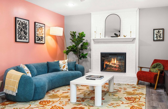 5BD Raleigh Delight - BBQ, Billiards & Backyard