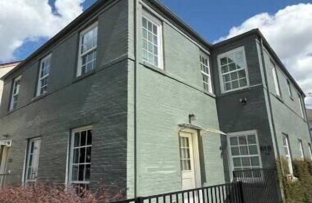 5BR Central Montrose Gem