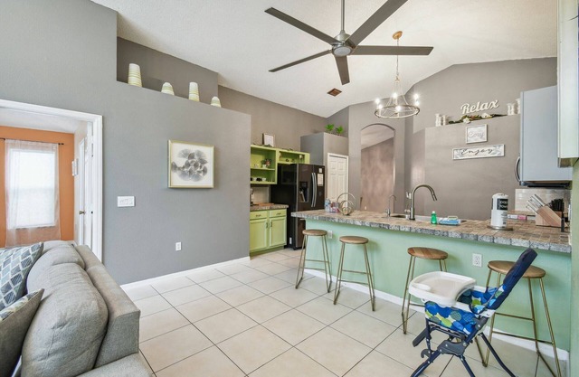 5BR Villa w/ Pool | Lake Berkley