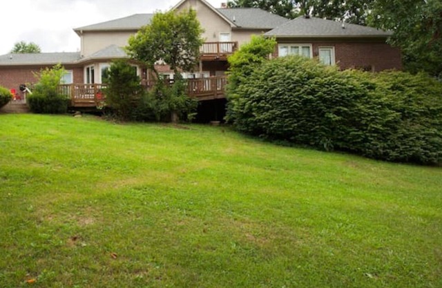 ¡Propiedad de 6 habitaciones ubicada a 11 millas del centro de Nashville!