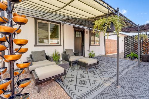 6 Mi to Outdoor Rec Pet-Friendly Phoenix Casita!