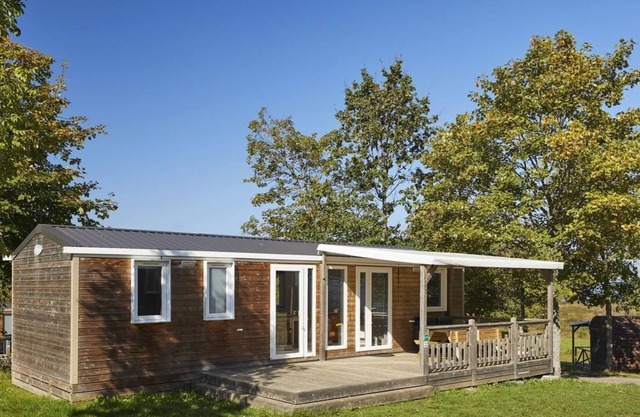 6-person mobile home in the holiday park Landal Warsberg