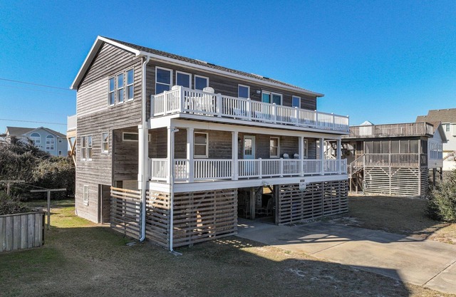 Wonderful Nags Head Oceanside Vacation Home