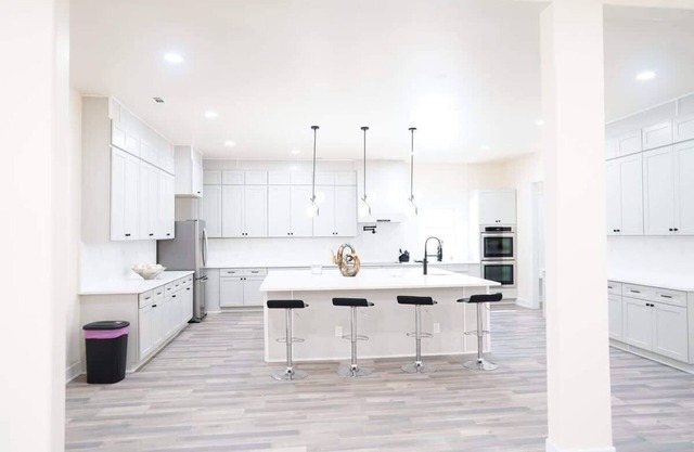 7 Bedroom Retreat - Perfect For Large Groups