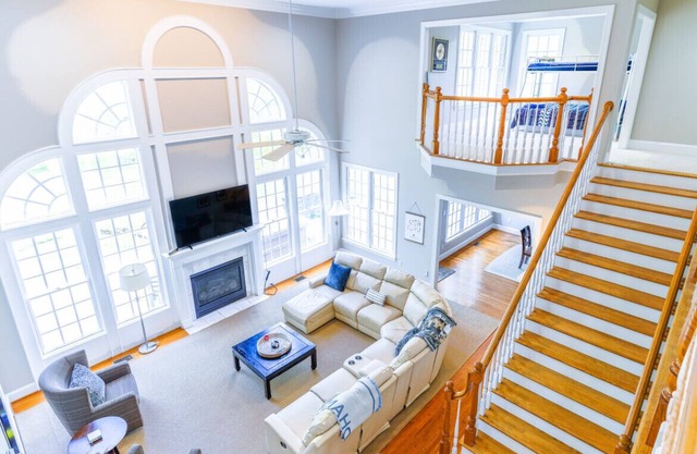 7 BR on PGA Tour’s Sedgefield CC range Hot Tub