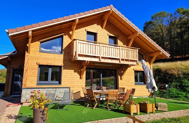 7pers chalet with petanque court, sauna, table soccer