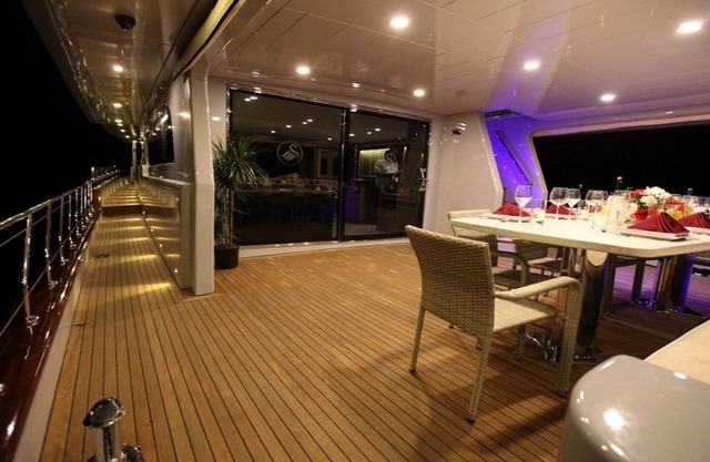 Yate de lujo con capacidad para 8 personas en alquiler en Göcek, Fethiye | www. Yachttogo. com