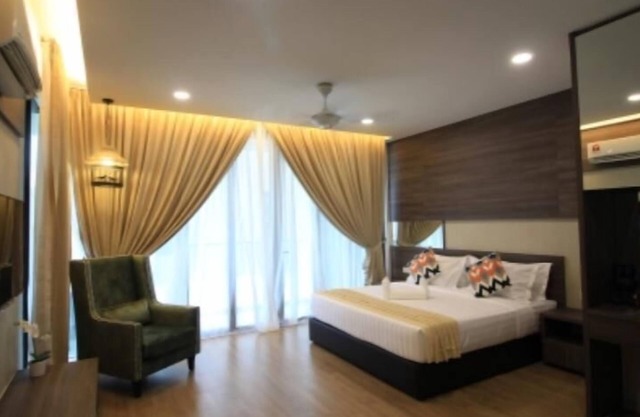 # 8 Suite ejecutiva Tropical Evilla