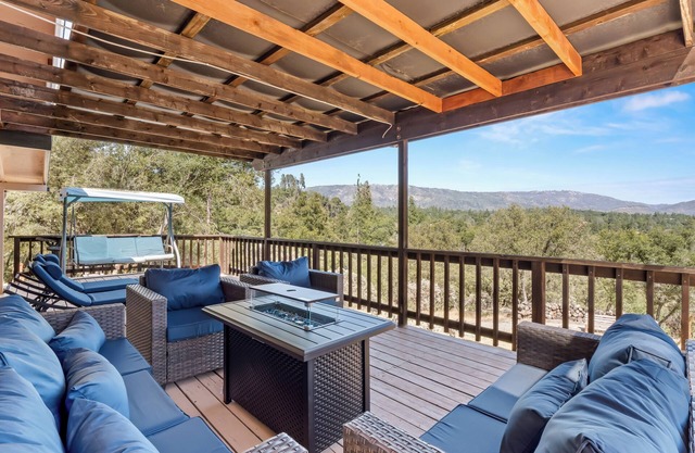 9 Acre Mountain Escape with Game Room, Fire Pit, BBQ