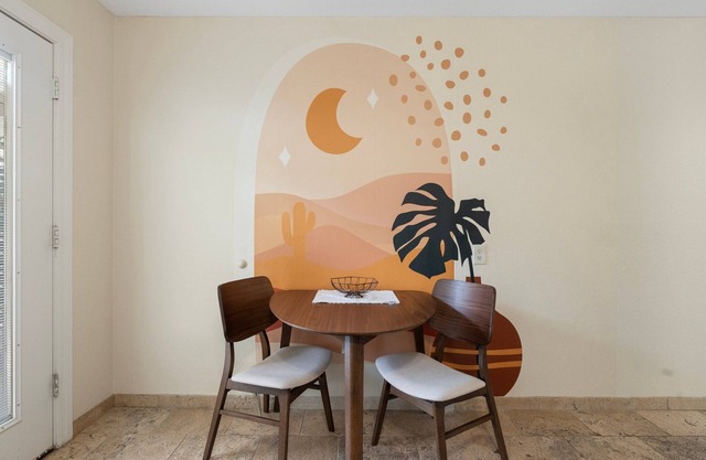 A cozy casita in Moon Valley-Phoenix w/Patio & BBQ