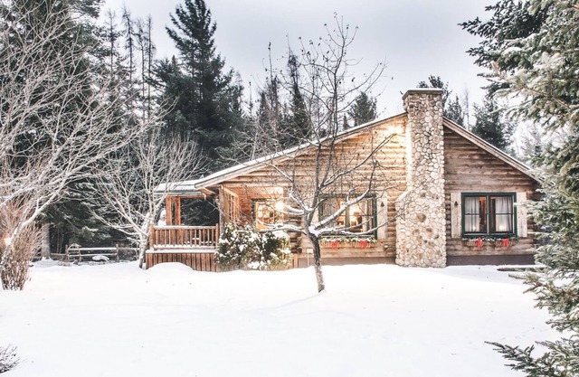 Una familia Private Lodge situado en el corazón de las montañas Adirondack