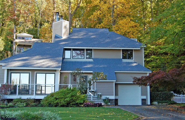 ¡Un escaparate de decoradores! Esta hermosa casa se encuentra dentro de un callejón sin salida directamente en la entrada al río Severn.