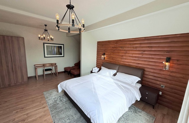 A King Serenity Suite