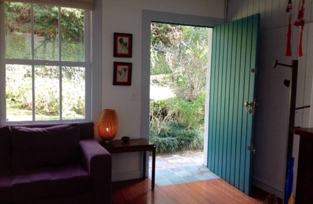 A Stylish Mountain Cottage