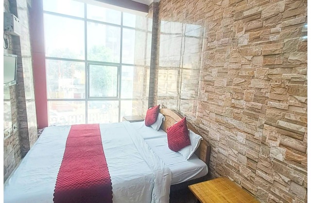 A Top Rated Hotel Man-Galam Inn Lucknow