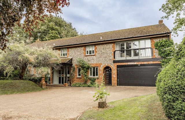 A wonderfully styled family home in Blakeney