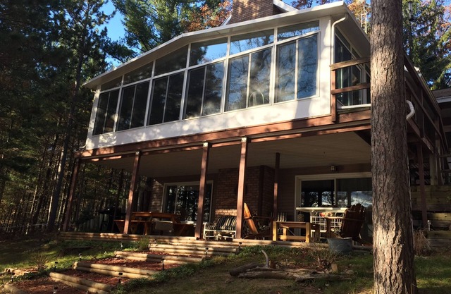 ABBOTT LAKE HOUSE: ¡Te espera la diversión del verano! "Up North" Family Getaway!