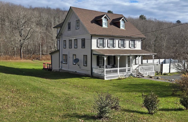 Casa de campo de Abigail. Un minuto para esquiar, nadar, hacer senderismo.