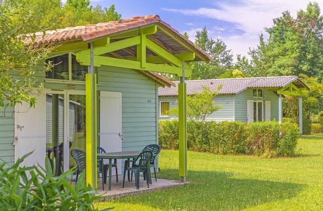 Cottage acogedor y encantador con terraza privada | Accès piscine, pêche + plus!