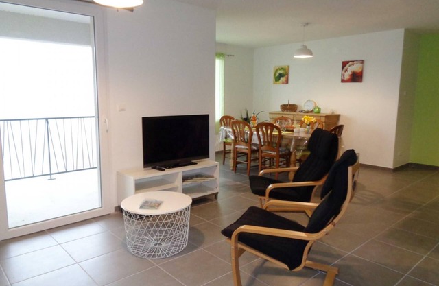 Apartamento PMR, balcón, cocina equipada, WiFi, ropa de cama incluida