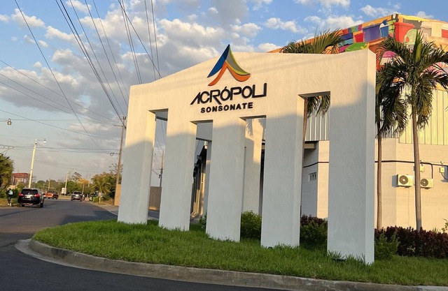 Acropolis Residencial