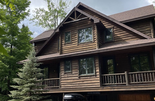 Estilo de Adirondack: LAS TARIFAS DE VACACIONES SE APLICARÁN POR NUEVOS AÑOS DE SEMANA Y 6-7 noches
