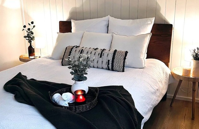 Adorable 1 Bedroom Private Cottage in Yerrinbool