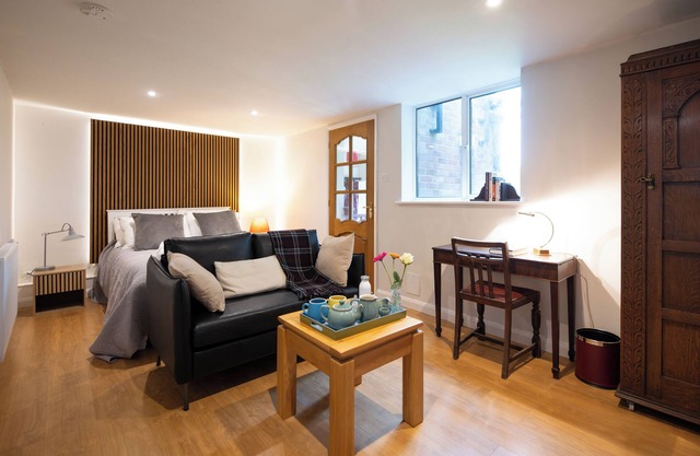 Aethelred Annexe - New Build with Full Amenities