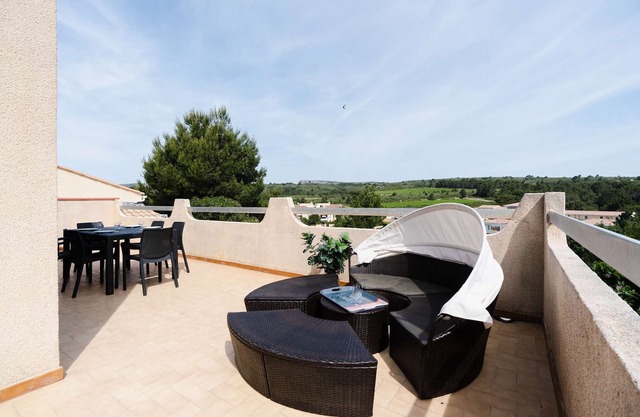 AF2 Spacious family house with Wifi