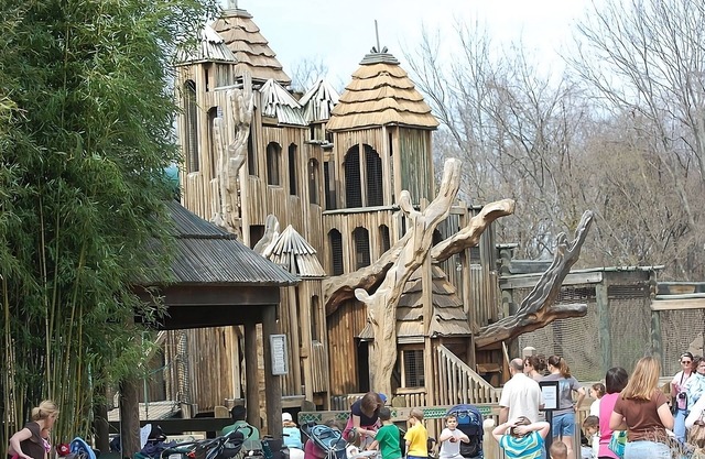 Affordability Meets Comfort! Short Drive to Adventure Science Center, w/ Pools