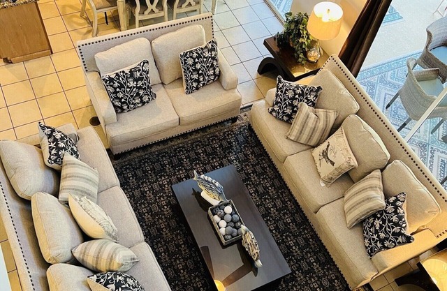 Affordable & Cozy 7 bd 5 ba Entertainment Haven! Mins from Disney and Dining!