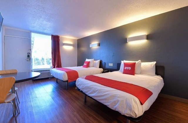 Affordable Stay Near Valdosta U W/ Free Parking & Pool
