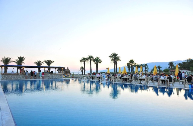 Afytos Akcay Tatil Koyu