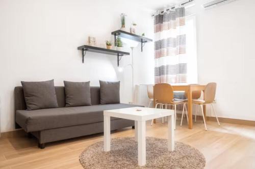 AH Smart Loft Madrid - IFEMA & Airport Zone