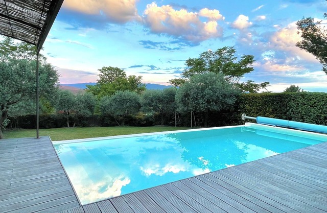 Casa de diseño con vistas excepcionales del luberon, piscina climatizada