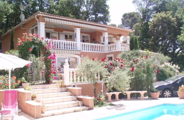 Villa con aire acondicionado, todo el confort sin opuesto para unas vacaciones relajantes